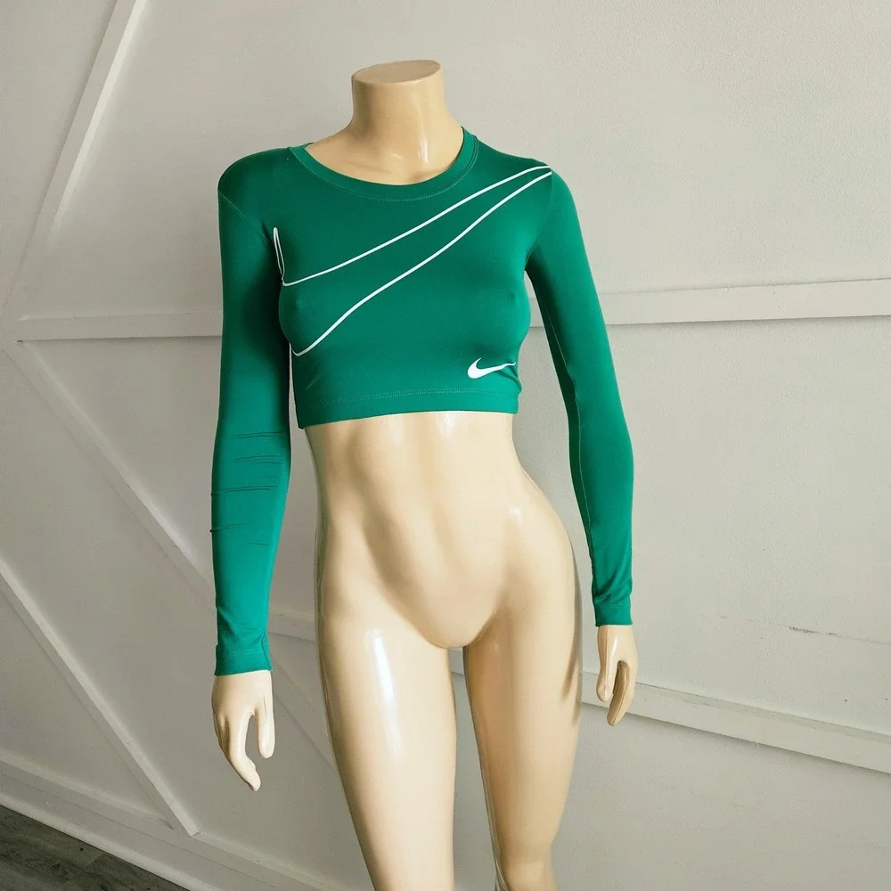 Nike Womens Long Sleeve Graphic Crop Top Green Malachite DV3257-365 Medium